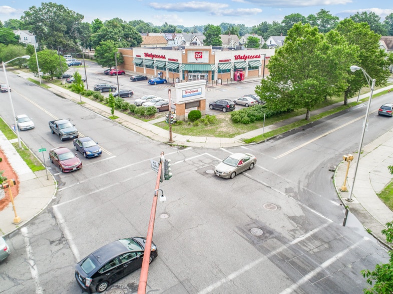 625 Carew St, Springfield, MA for sale - Aerial - Image 1 of 1