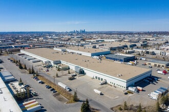 6403 48 St SE, Calgary, AB - AERIAL  map view