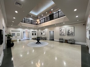 700 Parker Sq, Flower Mound, TX for lease Interior Photo- Image 1 of 8