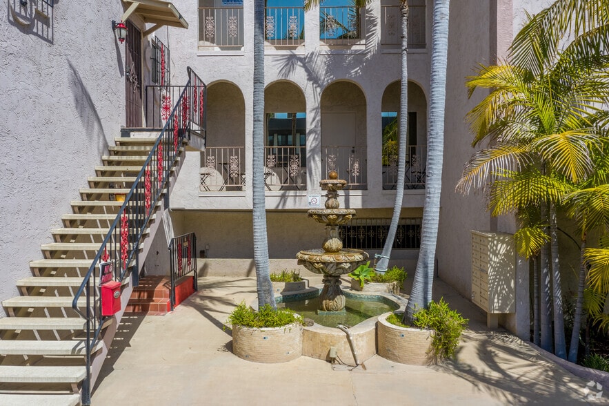 3565 Del Rey St, San Diego, CA for lease - Building Photo - Image 3 of 5