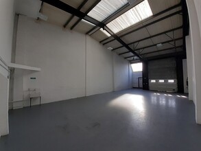 Seax Way, Basildon for lease Interior Photo- Image 2 of 3