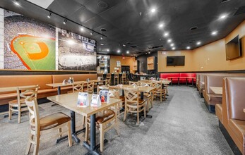 254 Queens Quay W, Toronto, ON for lease Interior Photo- Image 1 of 6