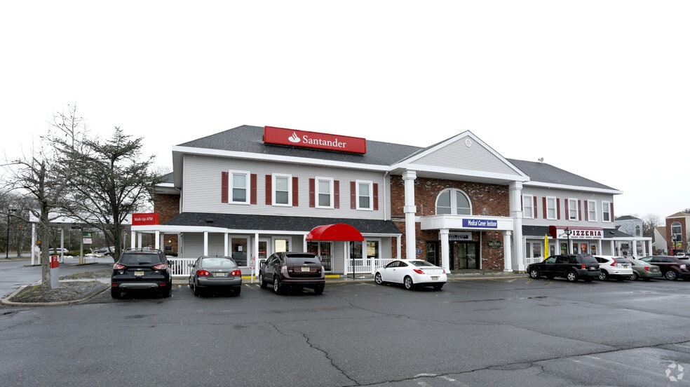 833 W Park Ave, Ocean, NJ for lease - Primary Photo - Image 2 of 15