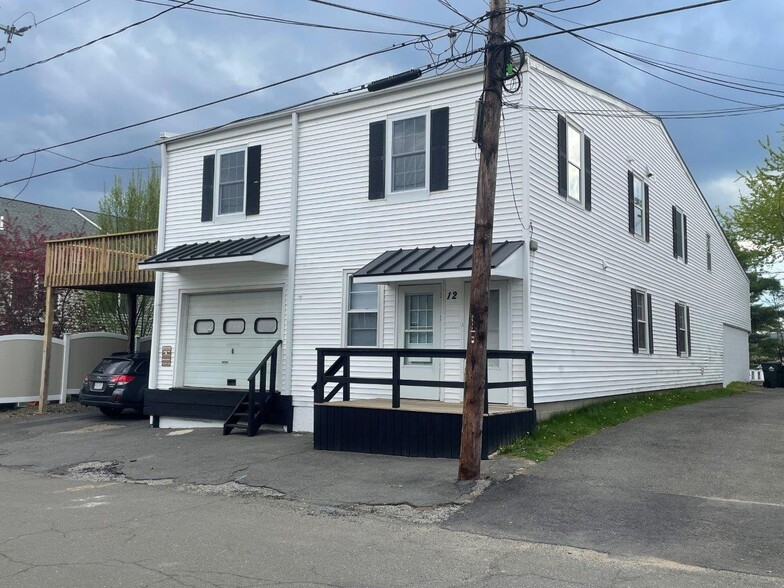 12 Bates Pl, Danbury, CT for lease - Building Photo - Image 2 of 8