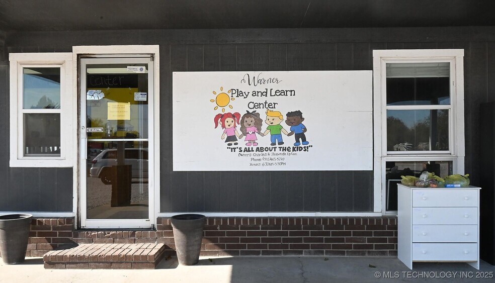 1104 Campbell Rd, Warner, OK for sale - Building Photo - Image 2 of 24