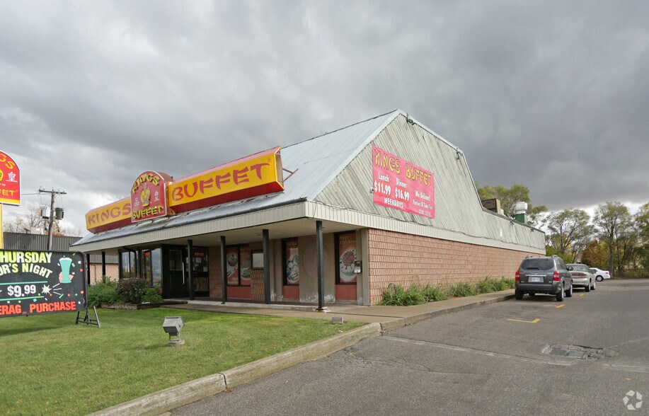 1389 Dundas St, London, ON for sale - Primary Photo - Image 1 of 1