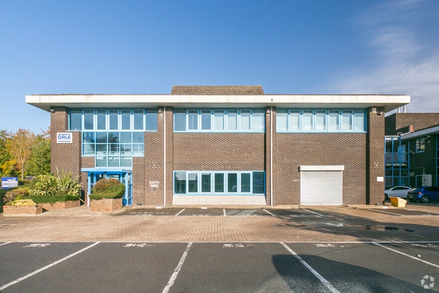 Mark Rd, Hemel Hempstead for lease - Building Photo - Image 2 of 3