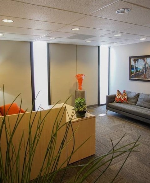 711 6th Ave N, Seattle, WA for lease - Interior Photo - Image 3 of 21