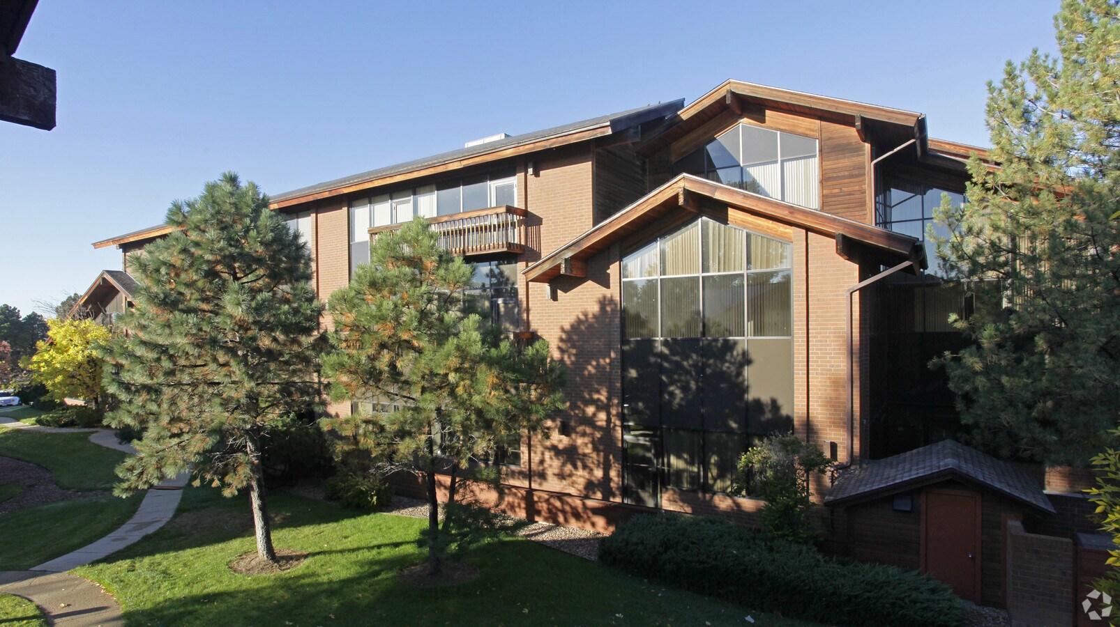 8774 Yates Dr, Westminster, CO 80031