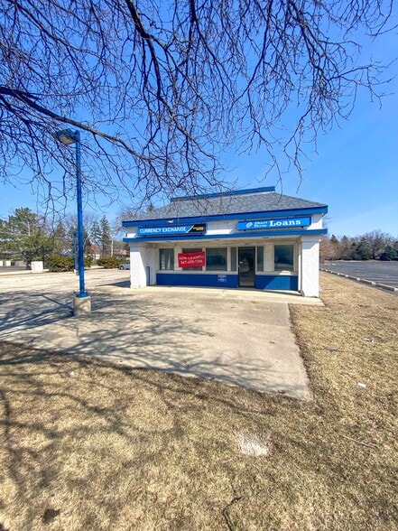 1505 Elmhurst Rd, Des Plaines, IL for lease - Building Photo - Image 2 of 8
