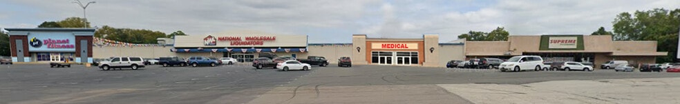 900 Orthodox St, Philadelphia, PA for lease - Building Photo - Image 2 of 6