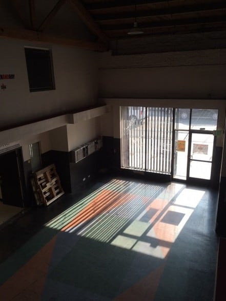 1950 S Santa Fe Ave, Los Angeles, CA for lease - Lobby - Image 3 of 5