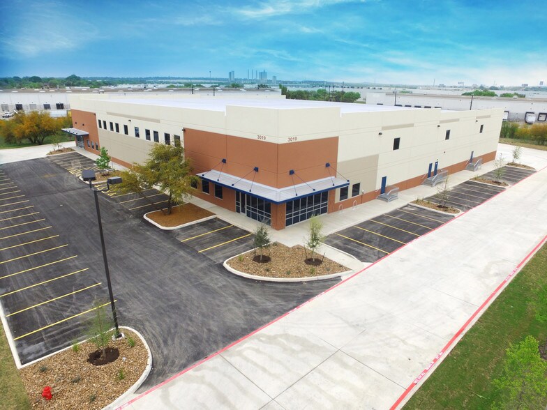 3003 NE Loop 410, San Antonio, TX for sale - Building Photo - Image 1 of 1