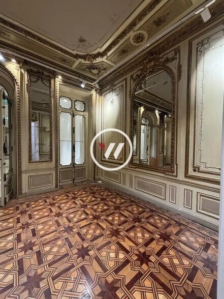 Office in Marseille for sale - Interior Photo - Image 3 of 10