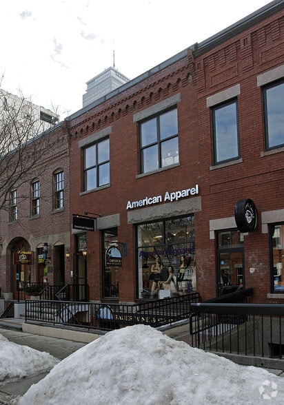 330 Newbury St, Boston, MA for lease - Primary Photo - Image 1 of 5