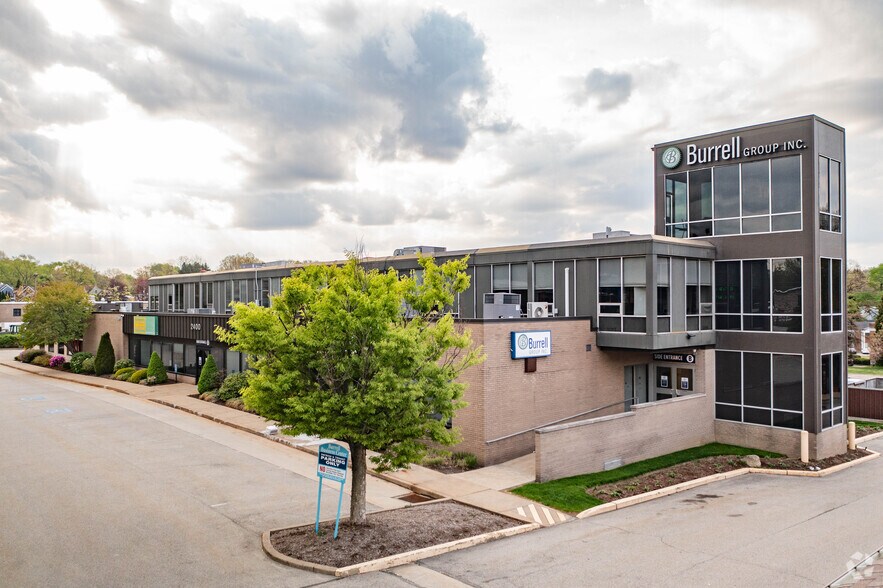 2400 Leechburg Rd, New Kensington, PA for lease - Building Photo - Image 1 of 4