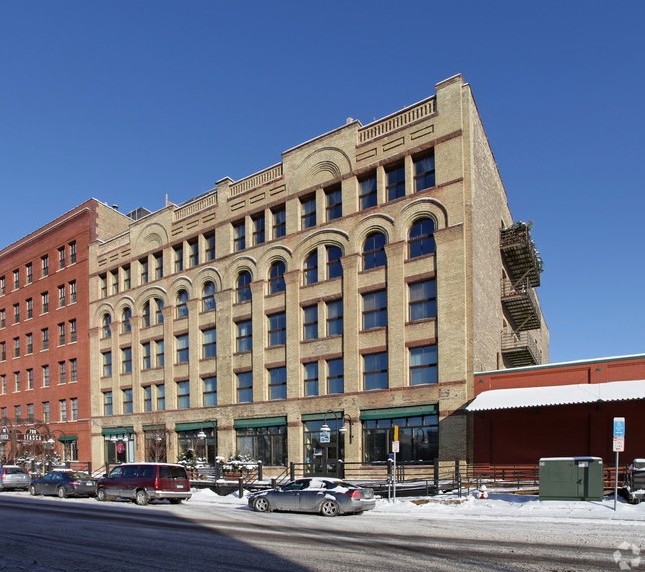 702-706 N 1st St, Minneapolis, MN for lease - Primary Photo - Image 1 of 18