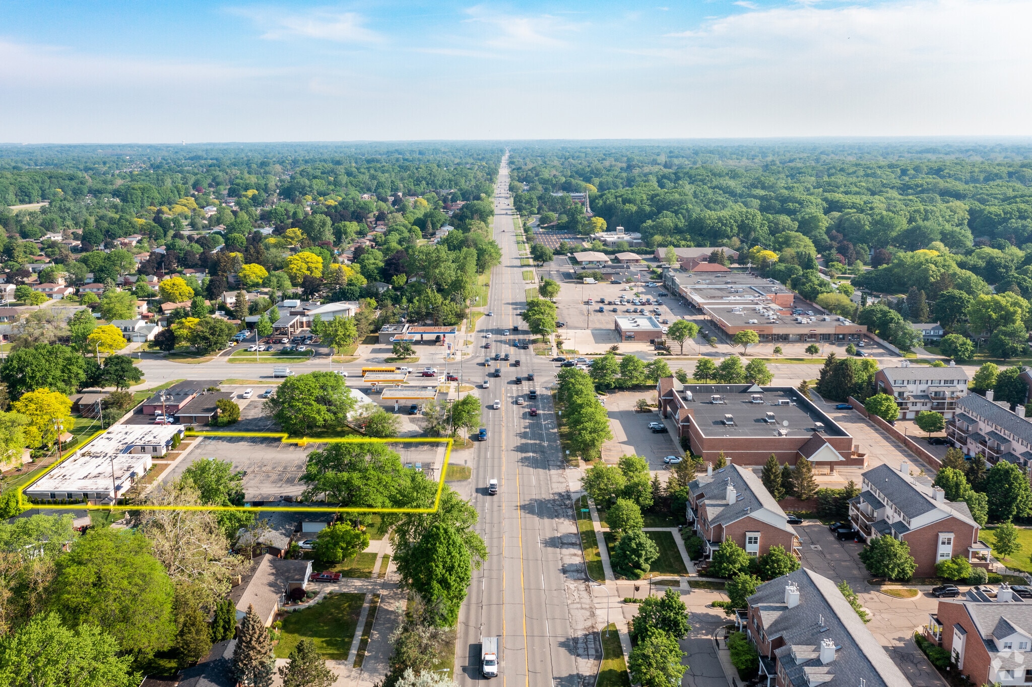 1697516991 Farmington Rd, Livonia, MI 48154 Nuvue Medical Center