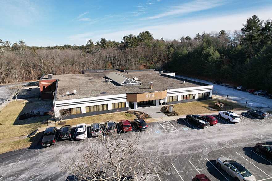 20 East St, Hanover, MA for lease - Building Photo - Image 2 of 25