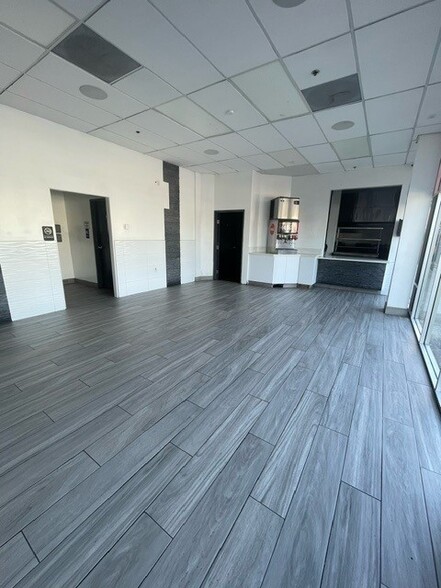 15315 S Figueroa St, Gardena, CA for lease - Interior Photo - Image 2 of 8