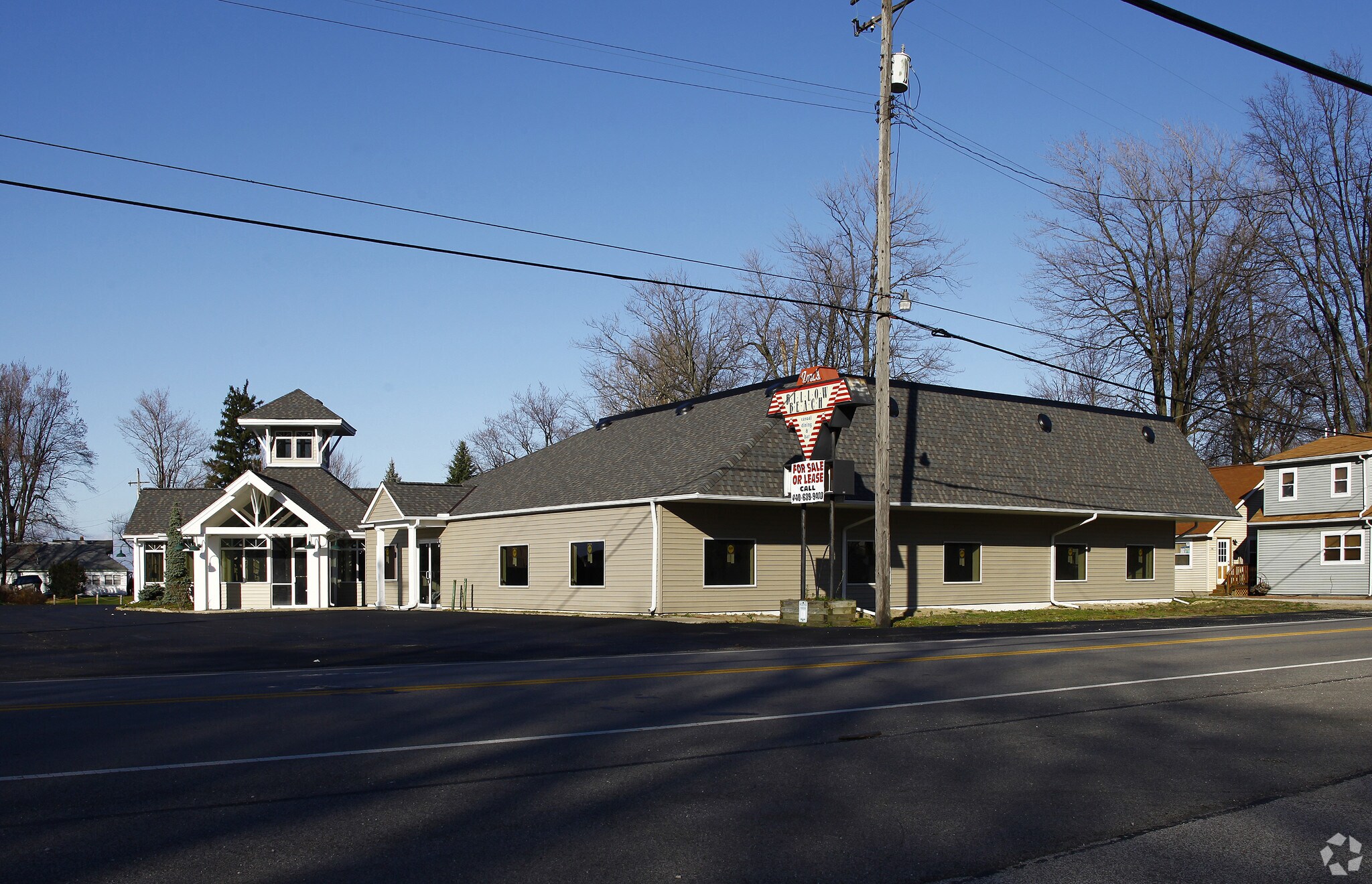 5205 Lake Rd W, Ashtabula, OH for sale Primary Photo- Image 1 of 1