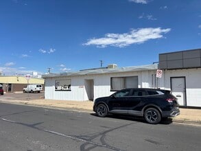 2360 Dayton St, Aurora, CO for lease Building Photo- Image 2 of 12