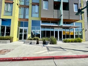 1333 Powell St, Emeryville, CA for lease Building Photo- Image 2 of 2