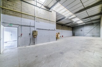 Industrial in Sartrouville for lease Interior Photo- Image 2 of 8