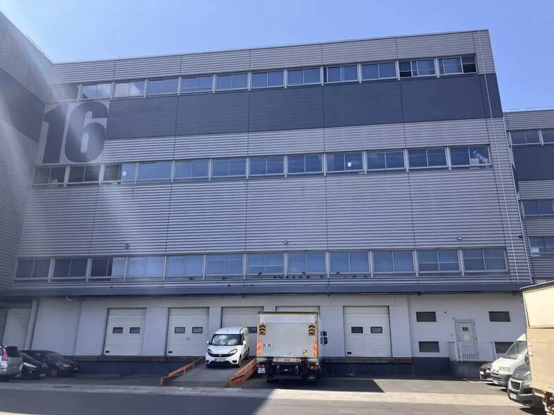 110 Bis Avenue Du Général Leclerc, Pantin for lease - Building Photo - Image 3 of 4