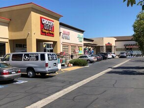 1051-1115 S Main Ave, Fallbrook, CA for lease Building Photo- Image 1 of 2