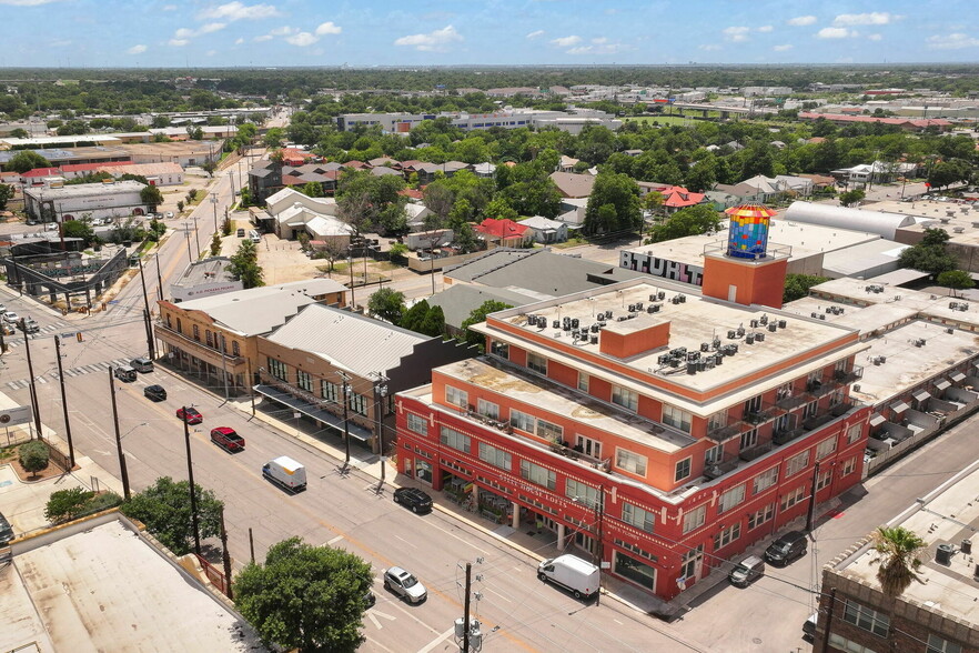 South Flores Portfolio portfolio of 2 properties for sale on LoopNet.com - Building Photo - Image 3 of 73