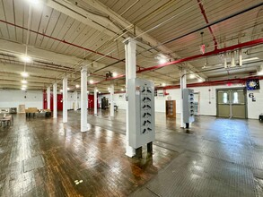 441 E Market St, York, PA for lease Interior Photo- Image 2 of 4