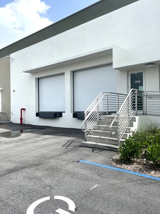 More details for 6321 NW 37th Ave, Miami, FL - Industrial for Lease