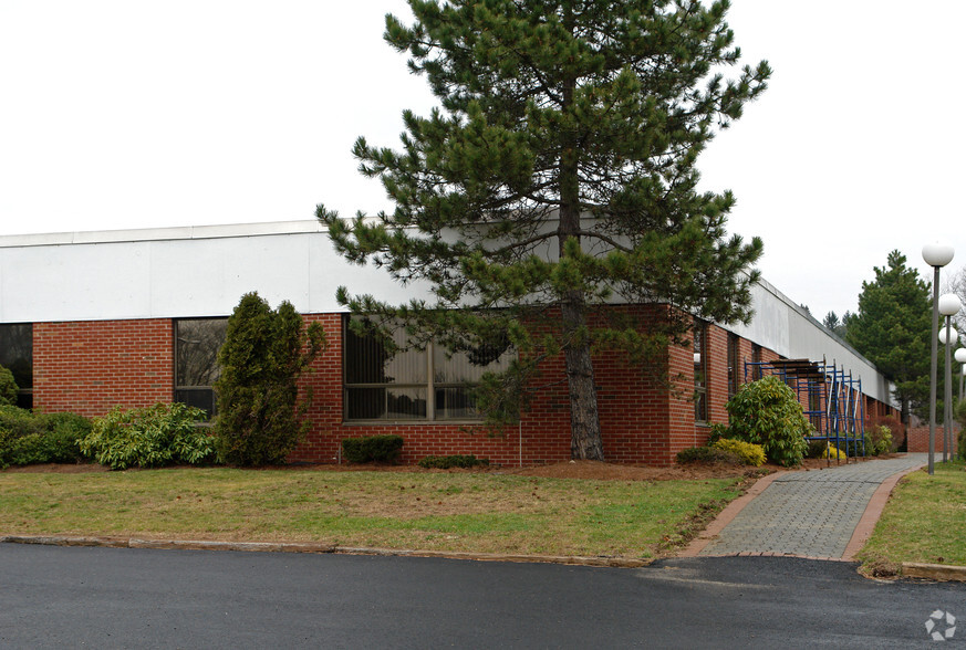 16 Electronics Ave, Danvers, MA for sale - Primary Photo - Image 1 of 1