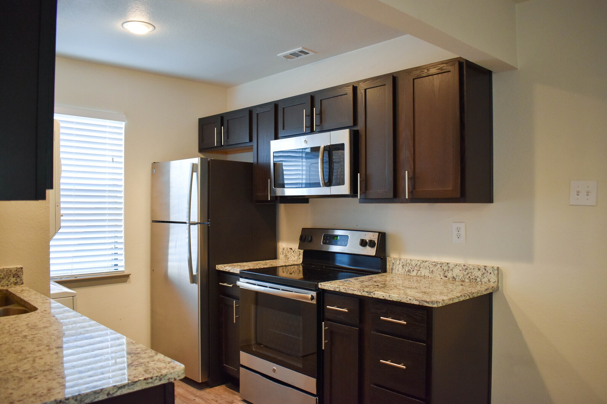 1500 N Carroll, Dallas, TX for sale Building Photo- Image 1 of 1