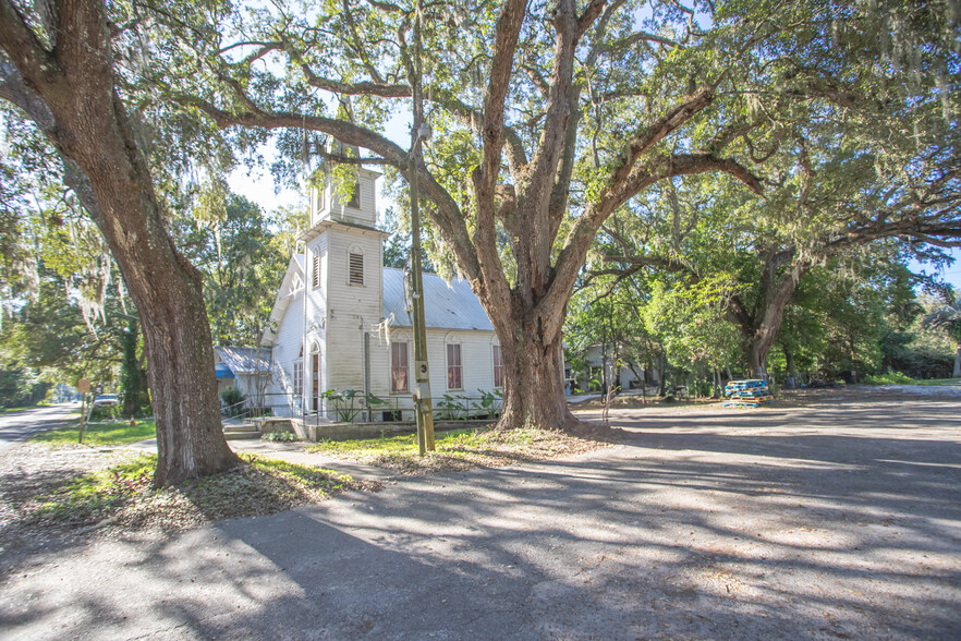 14245 Cole St, Waldo, FL for sale - Primary Photo - Image 2 of 18