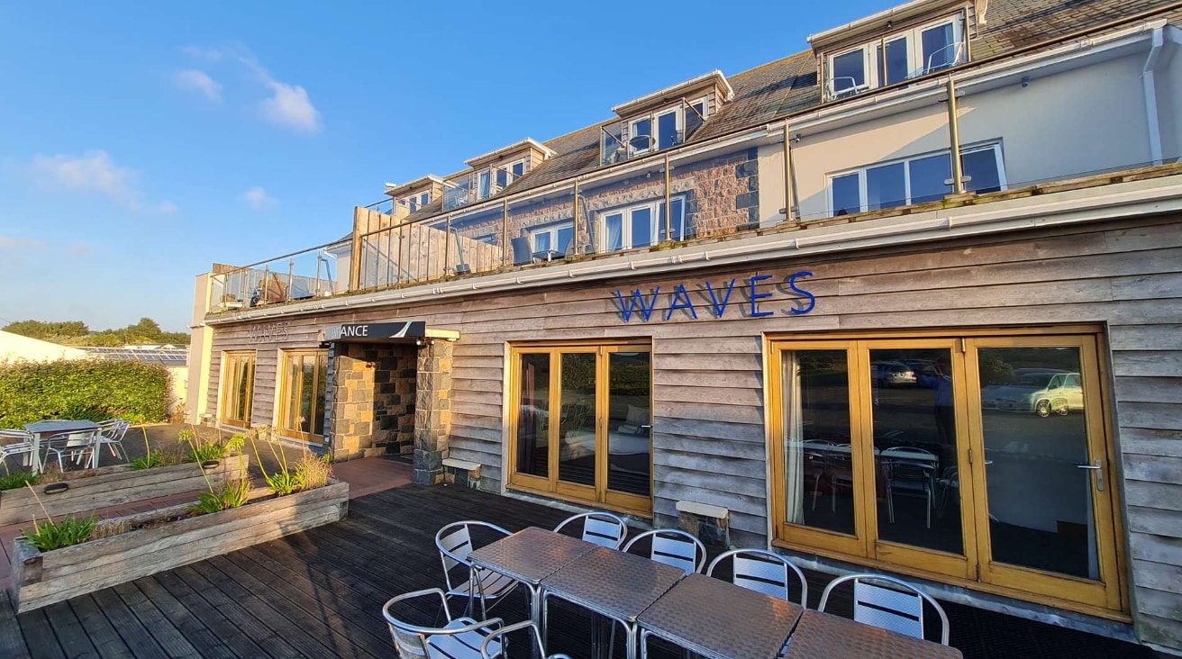 Cobo Coast Rd, Guernsey for sale Primary Photo- Image 1 of 1