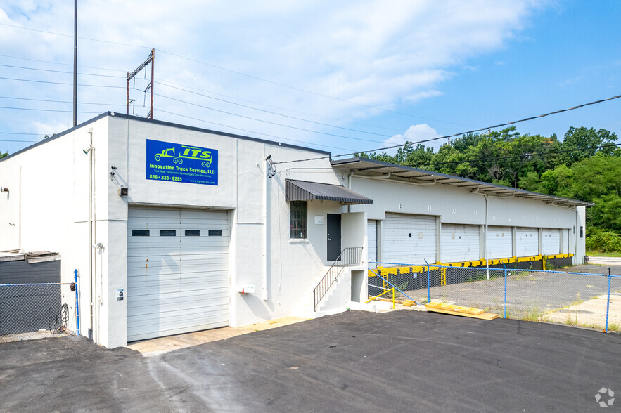 7235 Boulevard Ave, Pennsauken, NJ for sale - Building Photo - Image 1 of 16