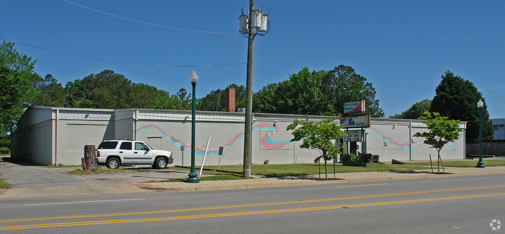 307 Main St, Newport News, VA for sale - Building Photo - Image 1 of 1