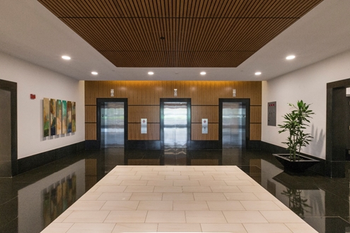 8521 Leesburg Pike, Vienna, VA for lease - Lobby - Image 2 of 5