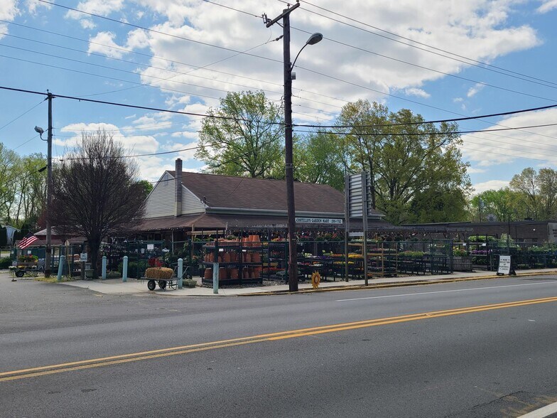 586 N Broadway, Deepwater, NJ 08023