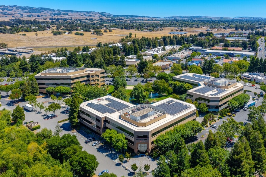 1420 N McDowell Blvd, Petaluma, CA for lease - Building Photo - Image 2 of 16