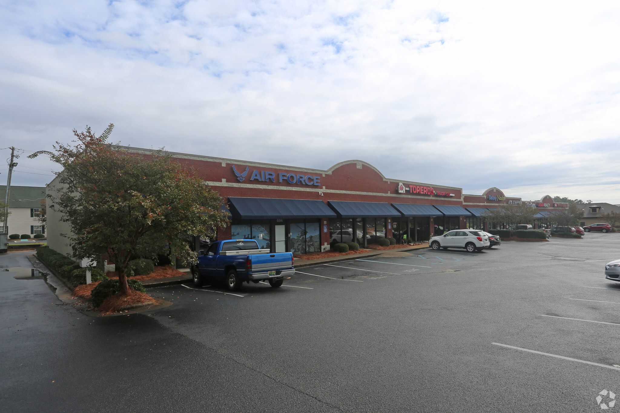 674-696 McQueen Smith Rd N, Prattville, AL for lease Primary Photo- Image 1 of 2