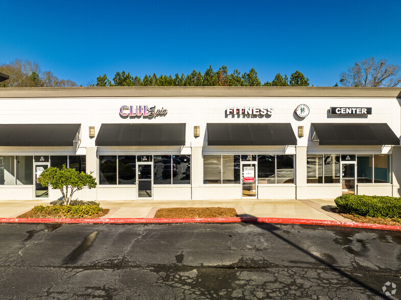 232-278 E Atlanta Rd, Stockbridge, GA for lease - Building Photo - Image 2 of 7