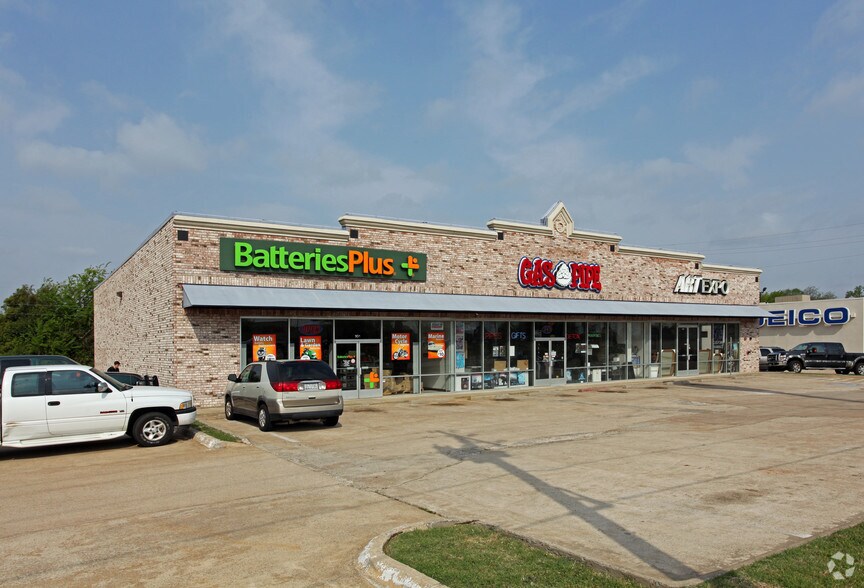 1725 N Central Expy, Plano, TX for lease - Primary Photo - Image 1 of 4