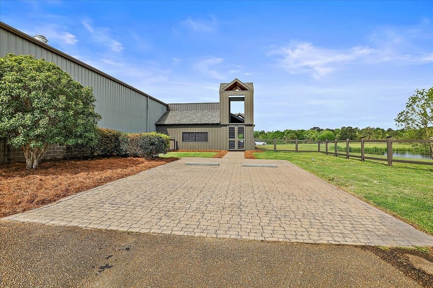 809 N Church St, Florence, MS for lease - Building Photo - Image 3 of 26