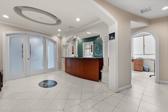 436 N Roxbury Dr, Beverly Hills, CA for lease Building Photo- Image 2 of 15