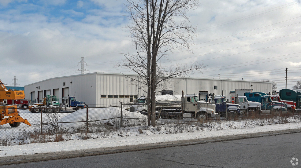 101 Campbell Rd, Guelph, ON for lease - Building Photo - Image 2 of 5