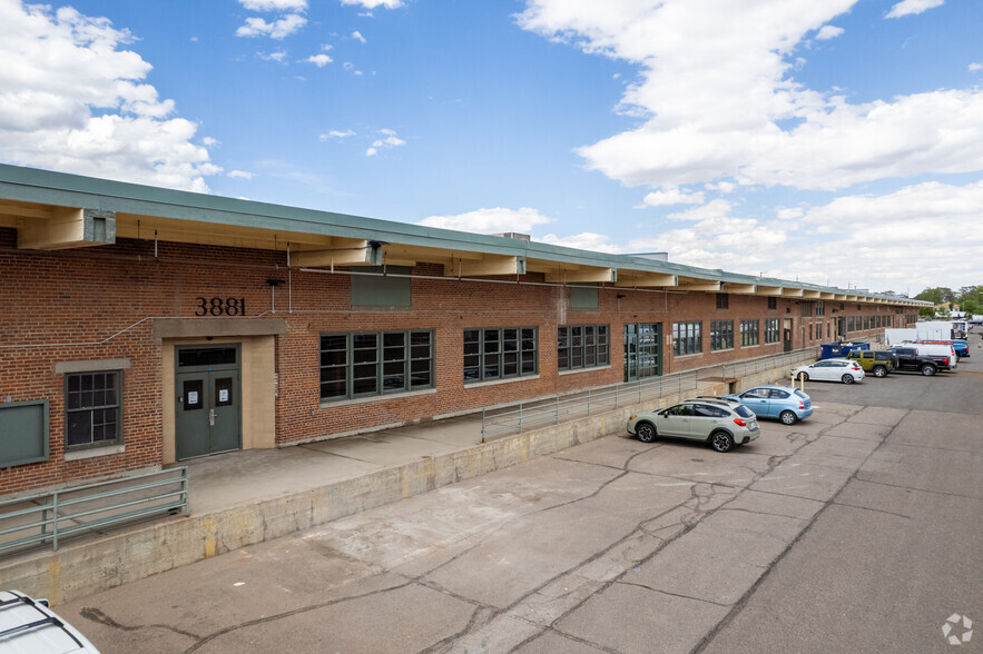 3857-3893 N Steele St, Denver, CO for lease - Primary Photo - Image 1 of 25