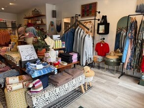 110 Capitola Ave, Capitola, CA for lease Interior Photo- Image 2 of 9